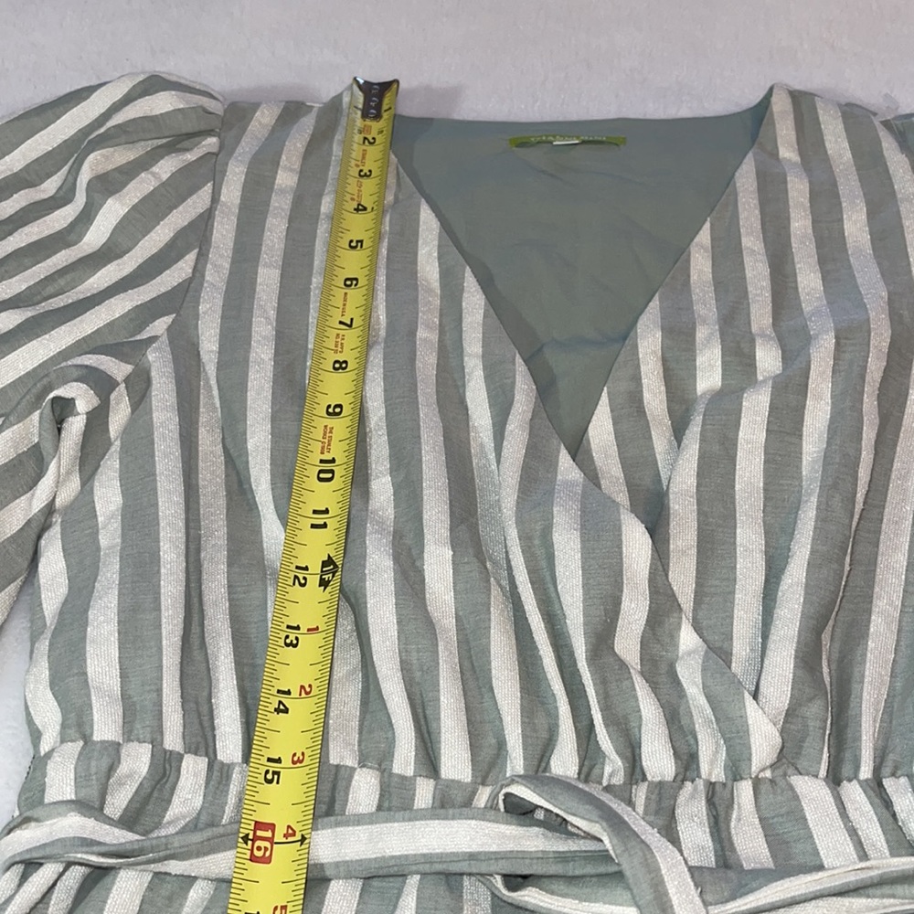 NWT Gianni Bini Sage/White Stripped Slip On Dress w/ shutter sleeves  Size Small - Picture 8 of 12